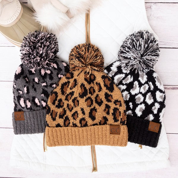 Gorro con pompón de leopardo CC