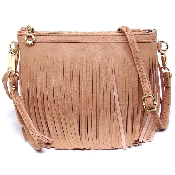 Bolso cruzado tipo clutch con flecos estilo western