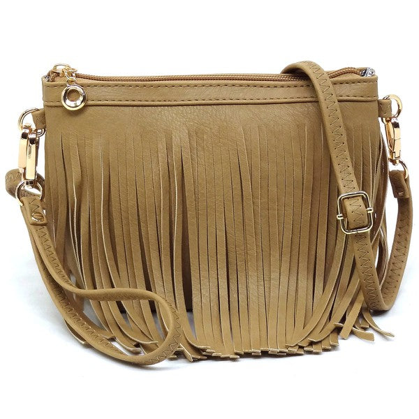 Bolso cruzado tipo clutch con flecos estilo western