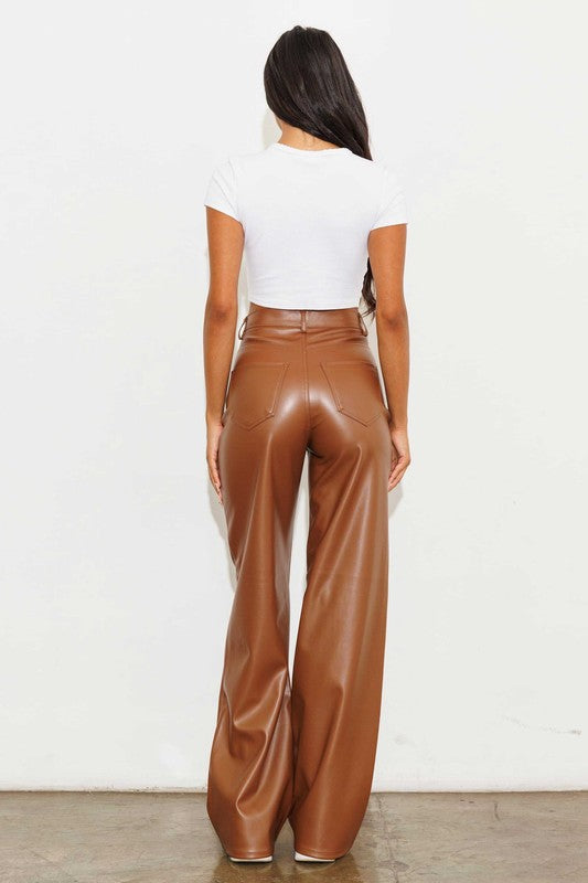 Pantalon large en cuir végétalien