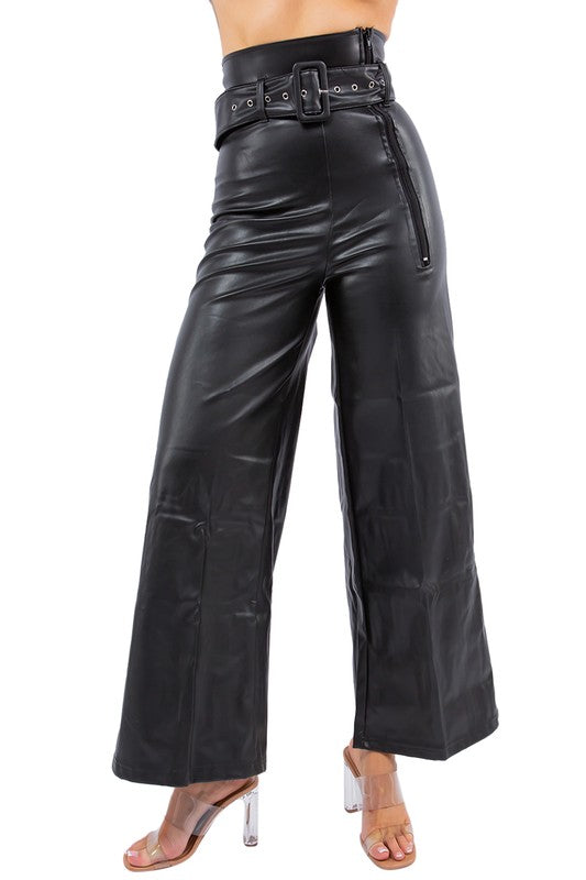 PANTALON SEXY EN CUIR PU