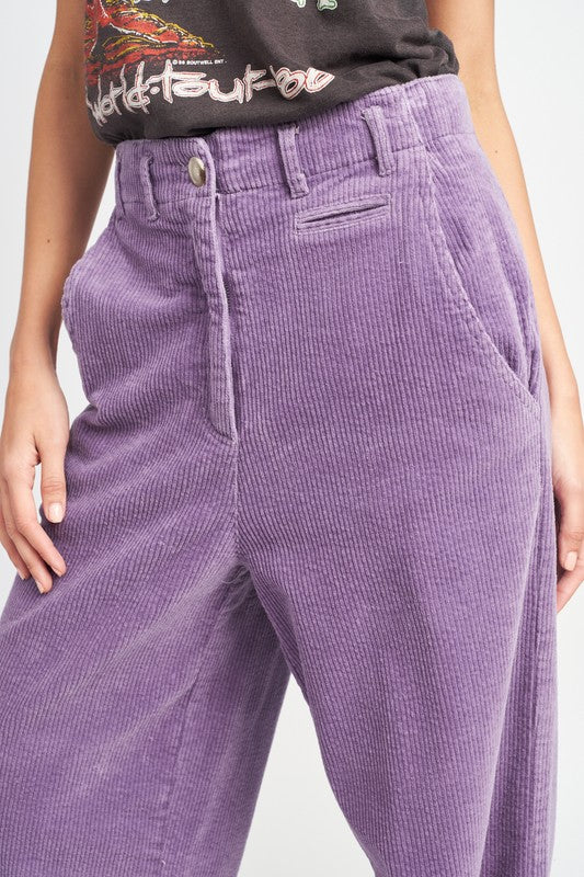 PANTALON LARGE EN VELOURS CÔTÉ AVEC POCHES