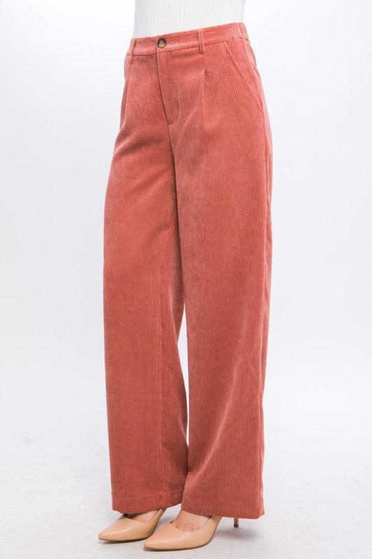 Pantalon en velours côtelé