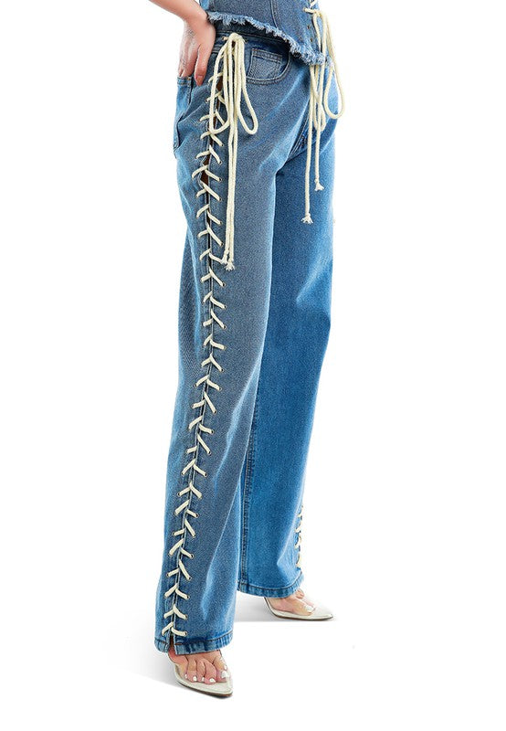 Pantalon en jean à lacets