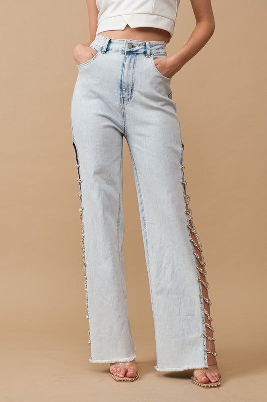 Cut Out At Side w/ Jewel Trim Stretch Denim Jeans