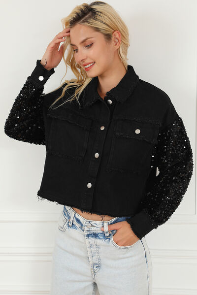 Veste en jean boutonnée à paillettes et ourlet brut