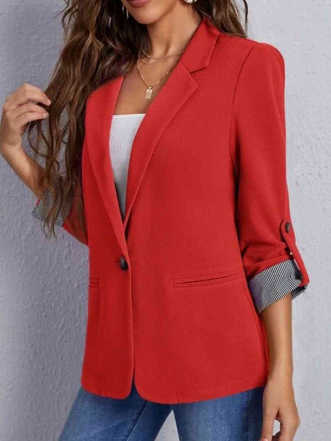 Blazer con cuello de solapa y mangas enrolladas