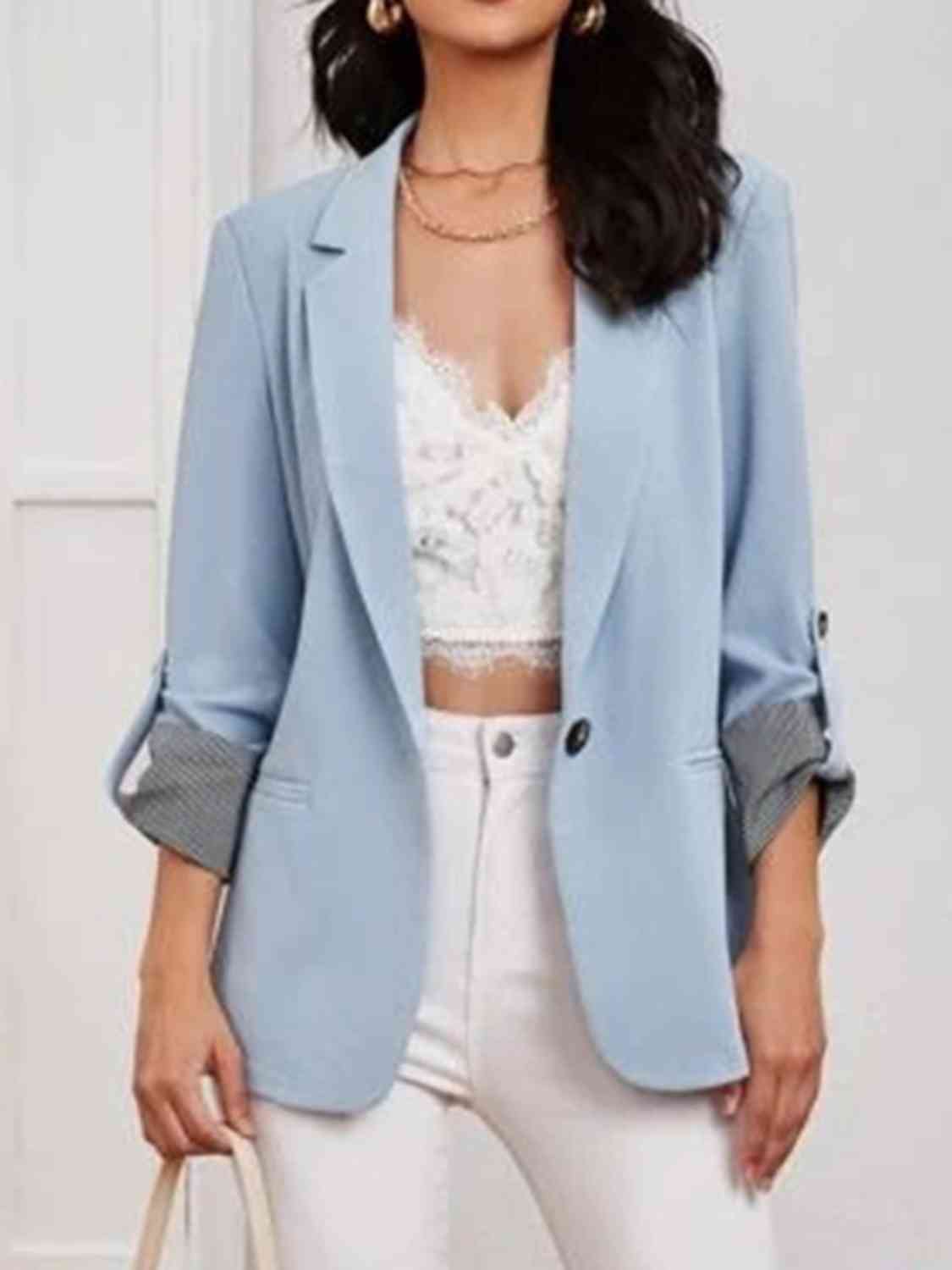 Blazer con cuello de solapa y mangas enrolladas